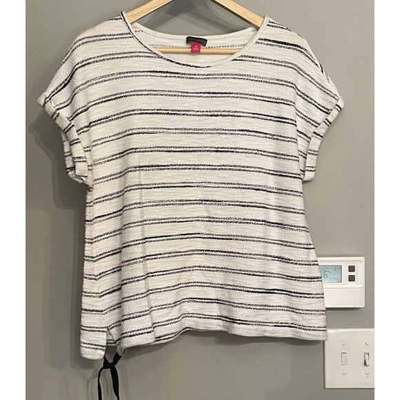 Vince Camuto Top Striped Lightweight Knit Pullover Blouse Womens‎ Sz Medium EUC - Picture 1 of 12